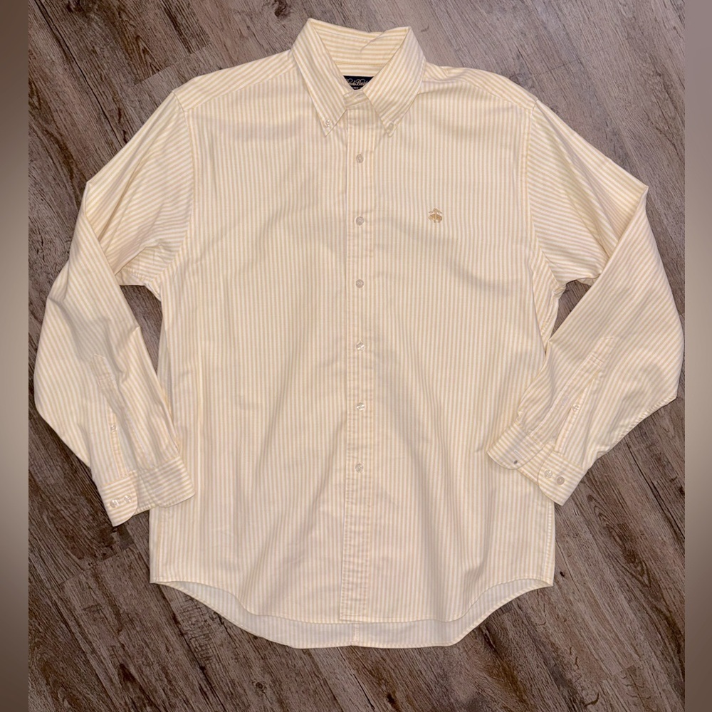 Brooks Brothers • Yellow Stripe Button Down